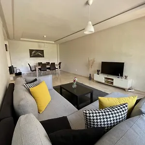 Chic & Cosy Flat Near Airport Lockbox Fast Wifi Appartement Nouaceur
